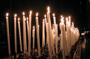 1280px-Milan_cathedral_candles