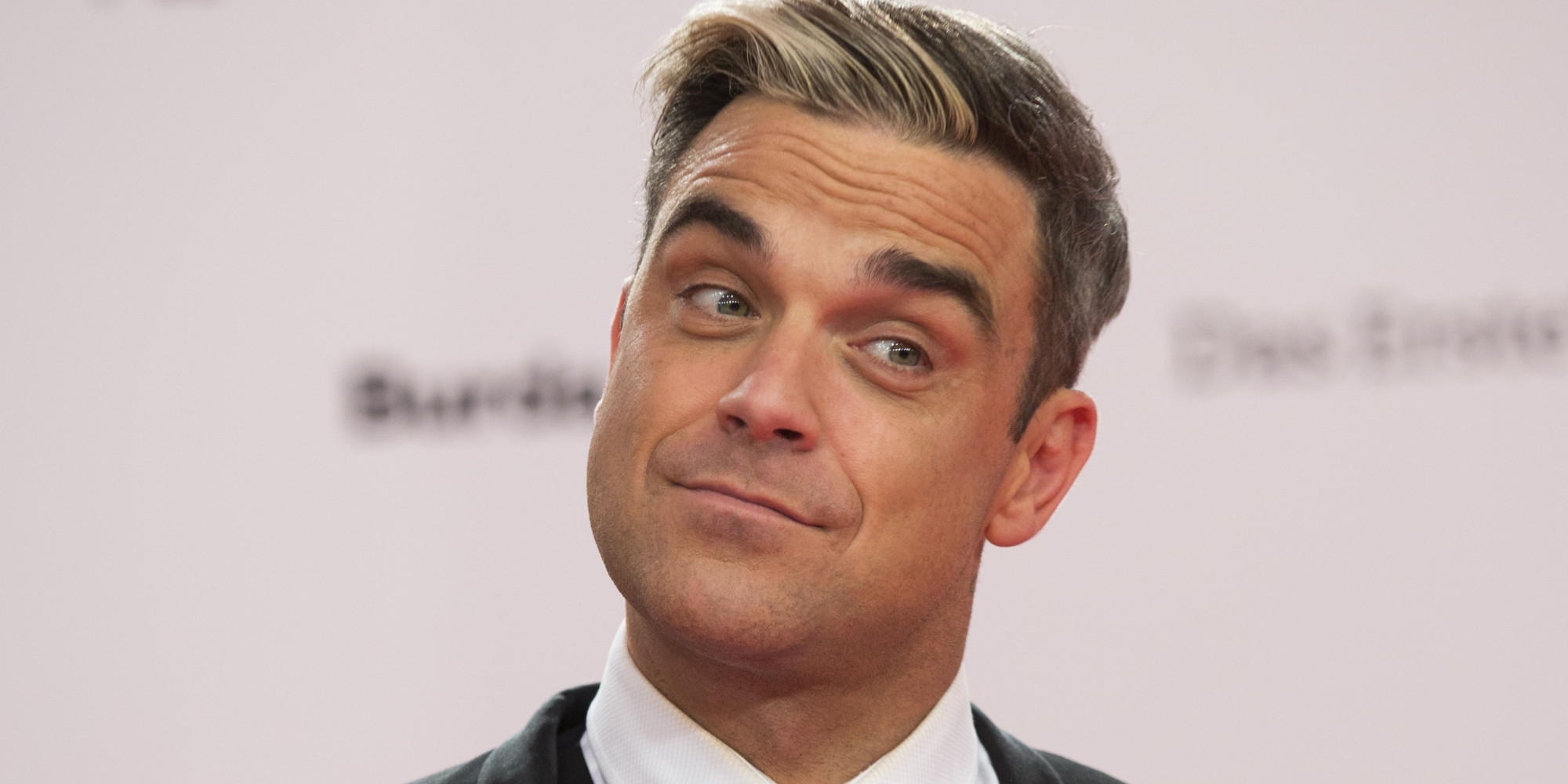 Robbie Williams puth në buzë Maria de Filippin