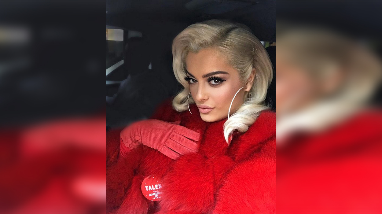 Befasuese! Bebe Rexha dhe Rita Ora, puthen në buzë