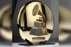 Grammy (1)