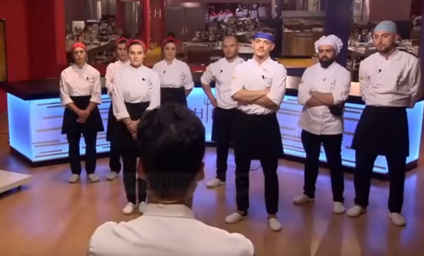 Eliminohet nga ‘Hell’s Kitchen’, ikën duke thyer pjatat nga inati