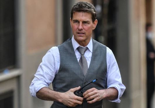 Stafi i tij rezultoi pozitiv me Covid-19, vetëizolohet aktori Tom Cruise