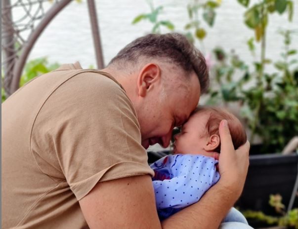 Si është Turi si baba, Orinda Huta nuk mund të ishte më e ëmbël se kaq