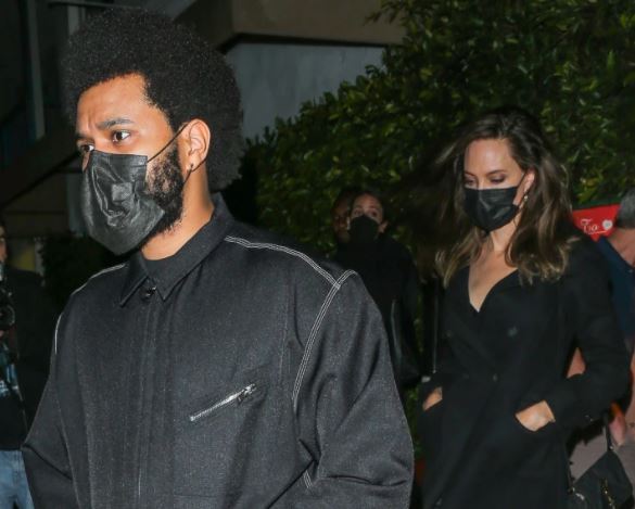 Çfarë raporti ka me The Weeknd, Angelina Jolie injoron pyetjen