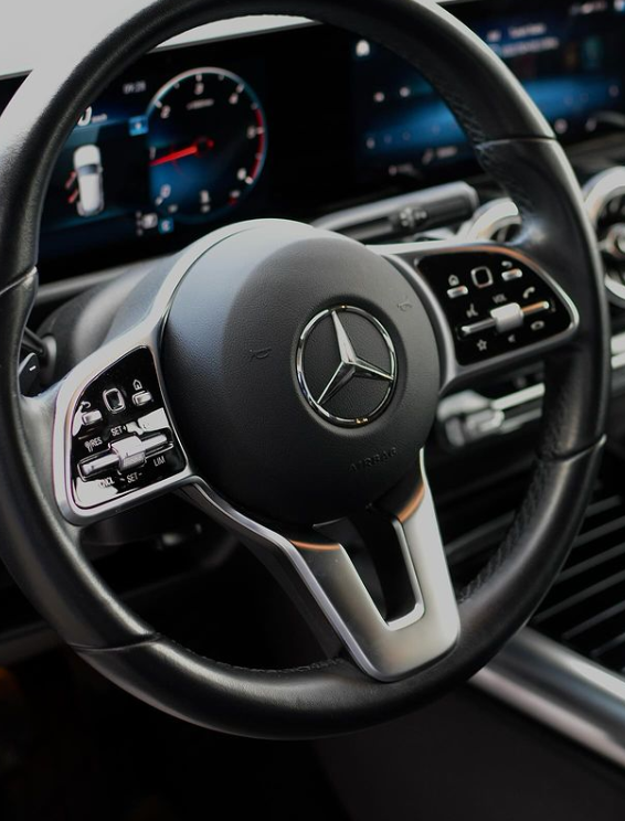 Mercedes-Benz zbulon makinën e së ardhmes me inteligjencë artificiale