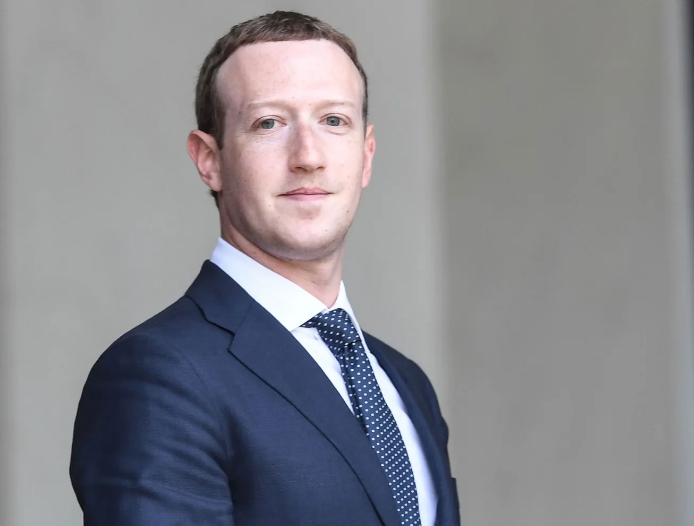 Mark Zuckerberg nuk ndalon së kritikuari Apple Vision Pro