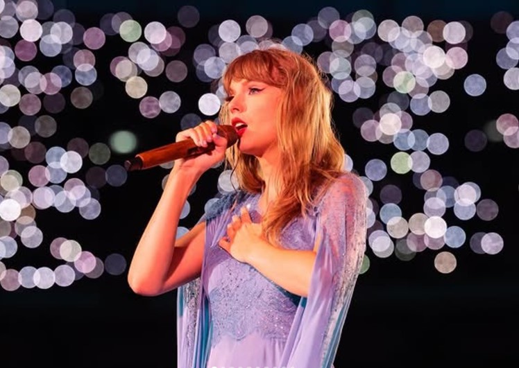 Billboard i kërkon falje Taylor Swift për këtë arsye